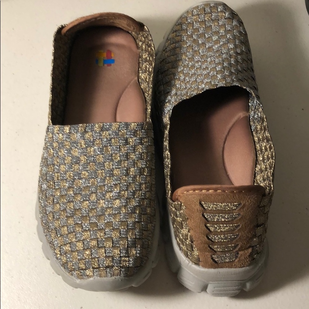 Metallic Shimmer Gold & Silver Shoe